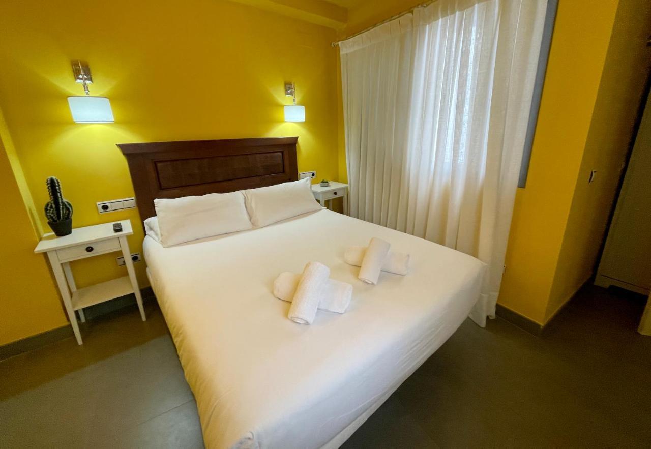 Ritual Sevilla Suites - Malaver 23 (Adults Only) Exteriör bild